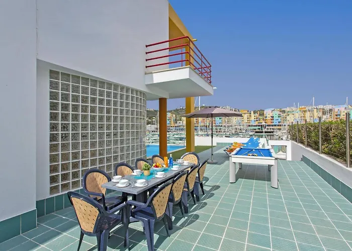 Villa Marina View By