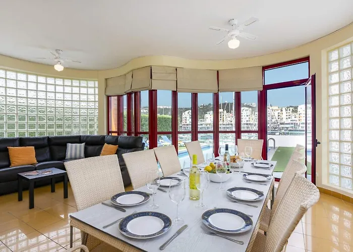 ヴィラ Marina View By *